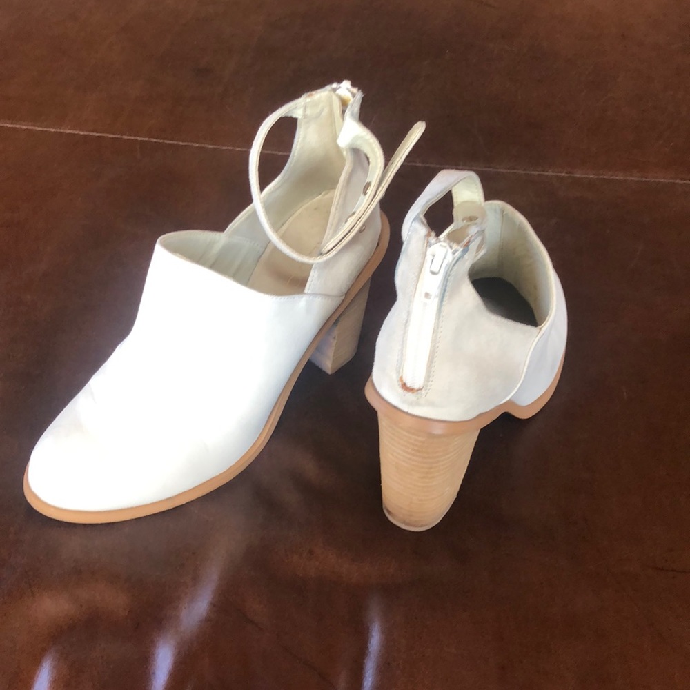 ALDO 8.5 booties